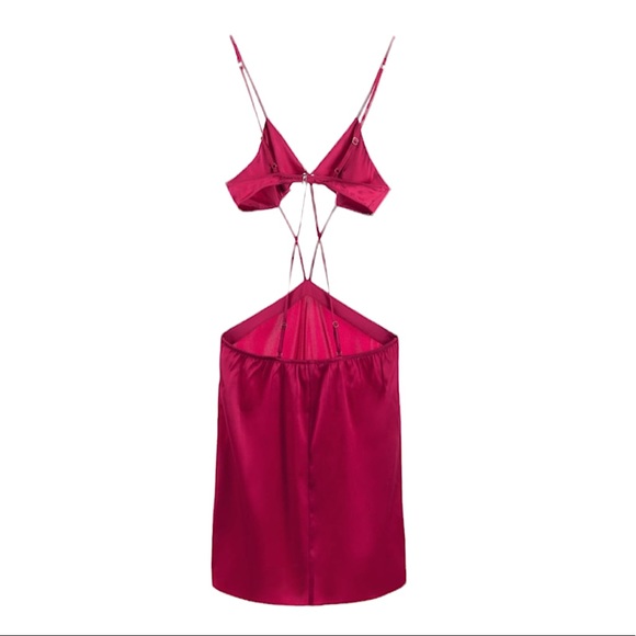 ๐ 50% OFF ๐ {Zara} Silk Cut Out Chemise - Picture 4 of 12